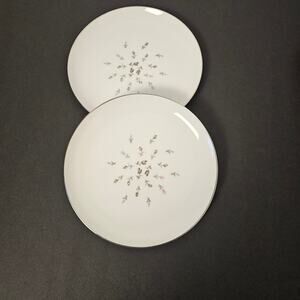 Salad Plate Boutonniere by Sango 7.5 " Tiny Rose Buds In Center, Coupe Shape (2)